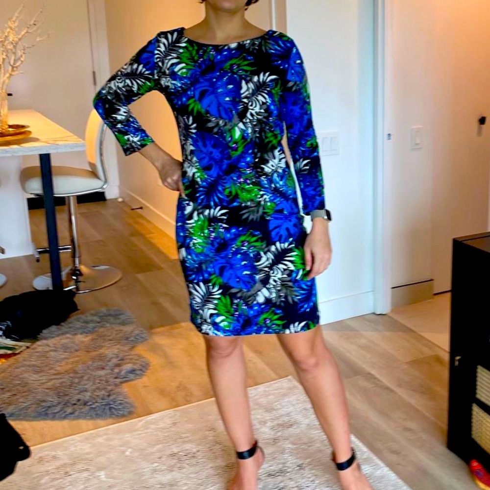 Hawaiian print long sleeve dress